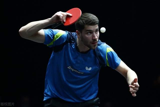 球背后复杂 球背后复杂