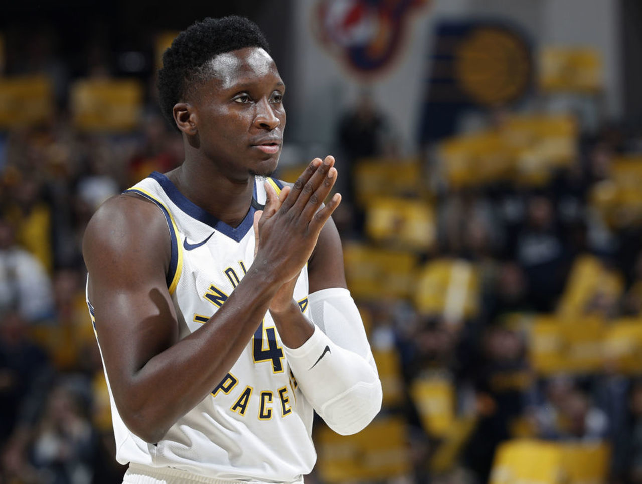 通过东契奇 通过东契奇