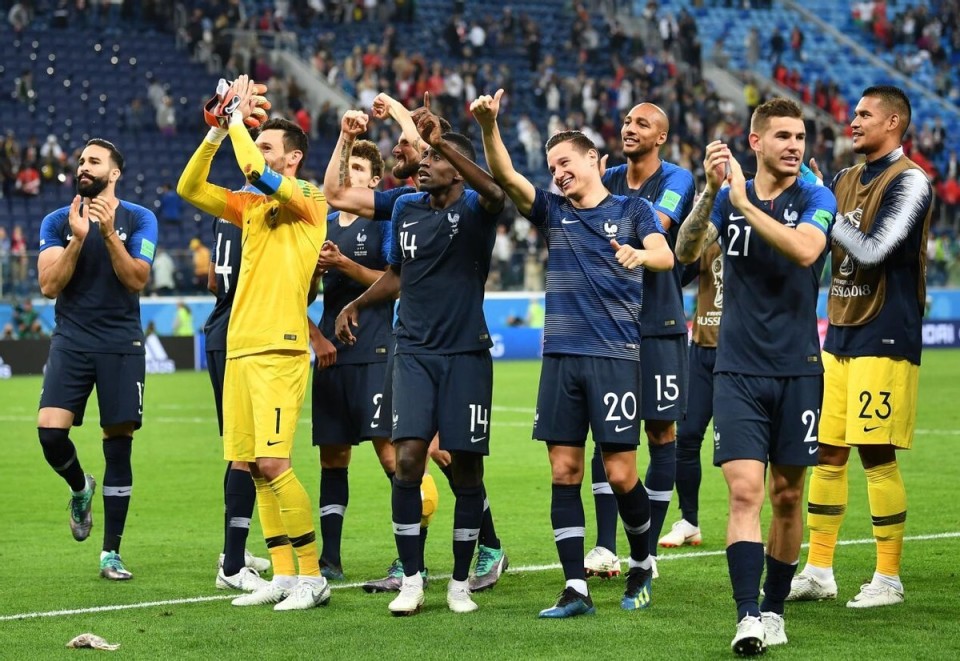 了不屈不挠 了不屈不挠